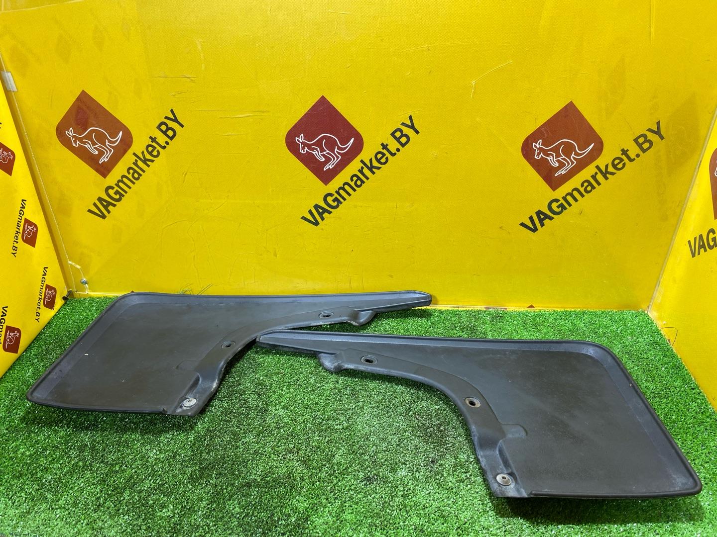 брызговик Volkswagen Amarok 1 поколение 2H 2012, 2.0 л., дизель, 2H0821809F, 2H0821810F - фото №4