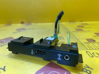 разъем AUX / USB Volkswagen Tiguan 2 поколение 2016, 2.0 л., бензин, 5Q0035726E, 5Q0035724, 5TA863324B