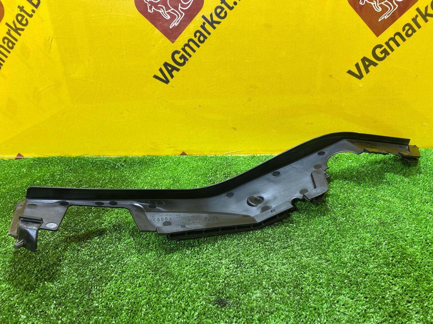 планка под капот Audi e-tron Sportback 1 поколение 2020, электро, 4KE805266 - фото №4