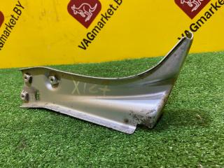 крепление ( кронштейн ) крыла Skoda Octavia 3 поколение (A7) 2016, 1.8 л., бензин, 5E0821142