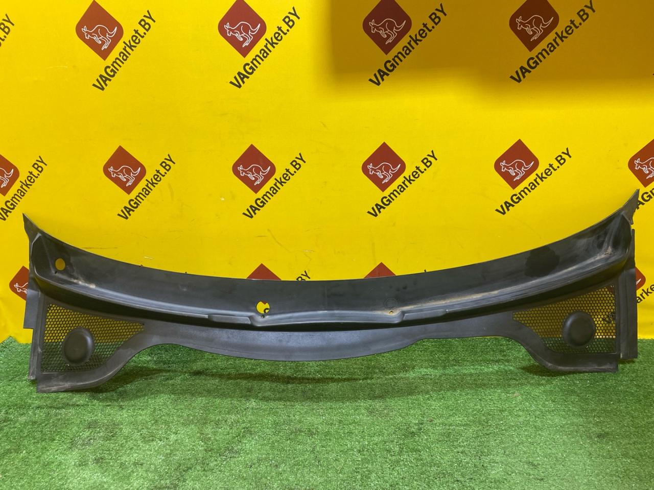 дождевик Audi Q3 8U 2012, 2.0 л., бензин, 8U2819403 - фото №1