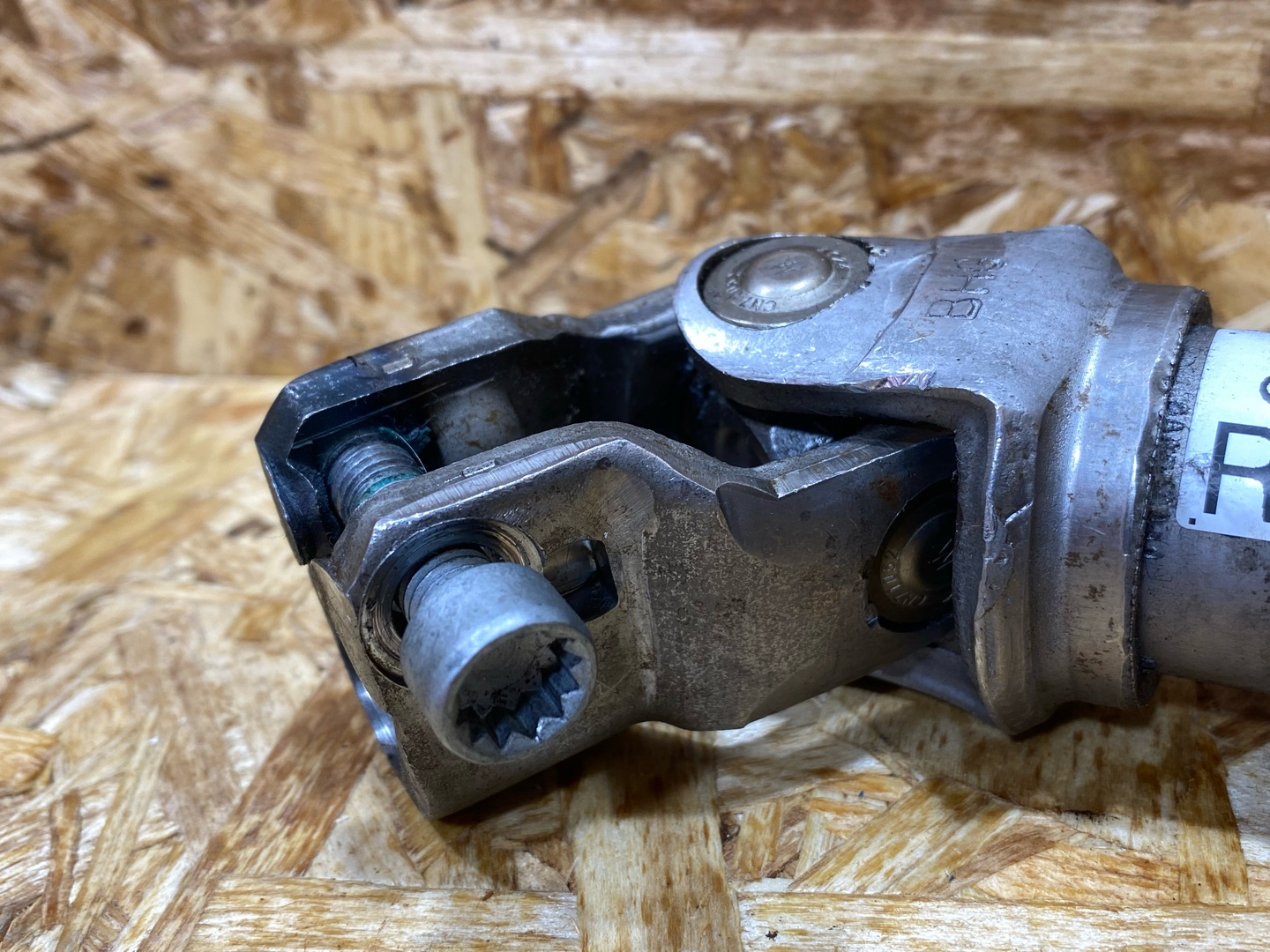 рулевой карданчик Audi A4 B9 2016, 2.0 л., бензин, 8W2419753B - фото №6