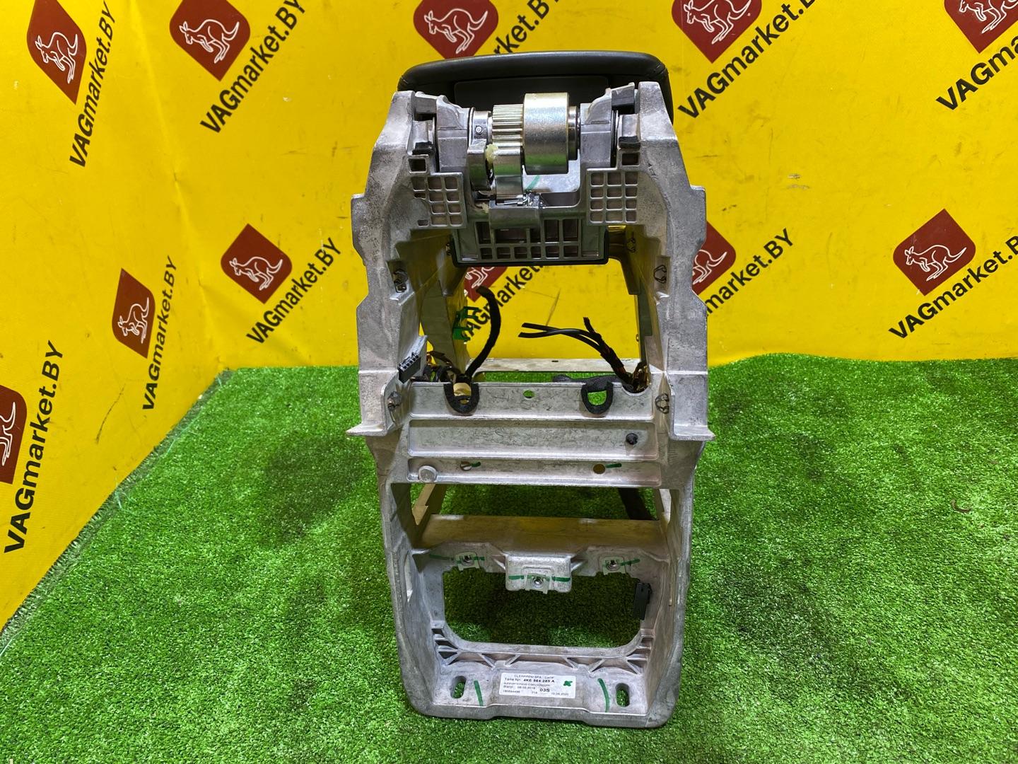 подлокотник Audi e-tron Sportback 1 поколение 2020, электро, 4KE864283A, 4KE864206C - фото №3