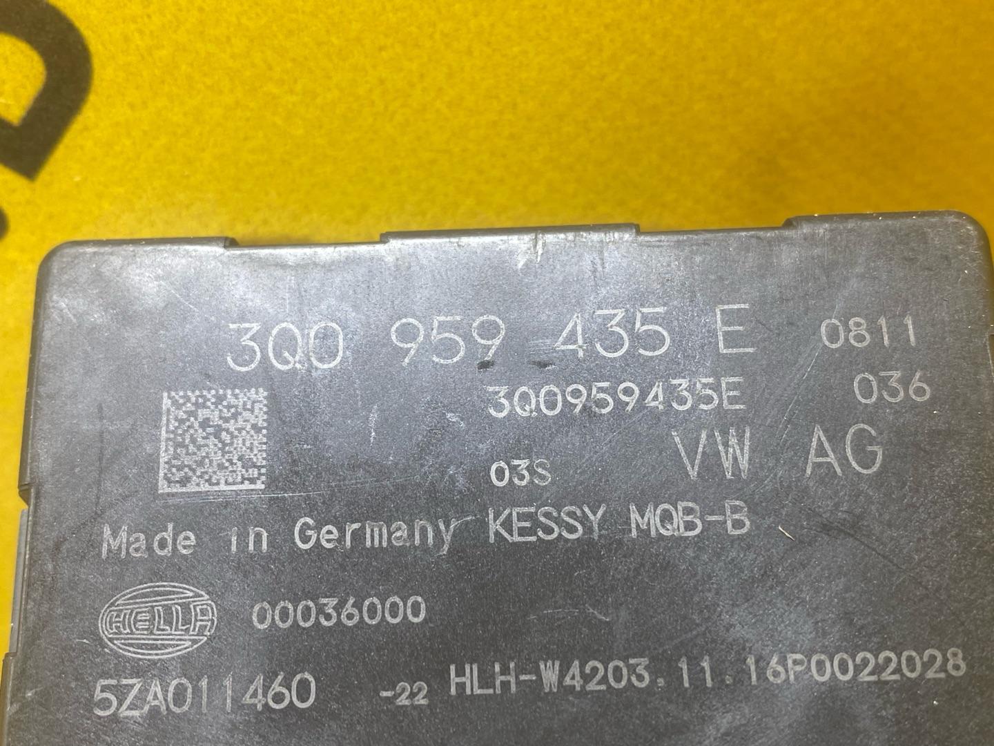 Блок управления бесключевым доступом Volkswagen Tiguan 2 поколение 2016, 2.0 л., бензин, 3Q0959435E - фото №5