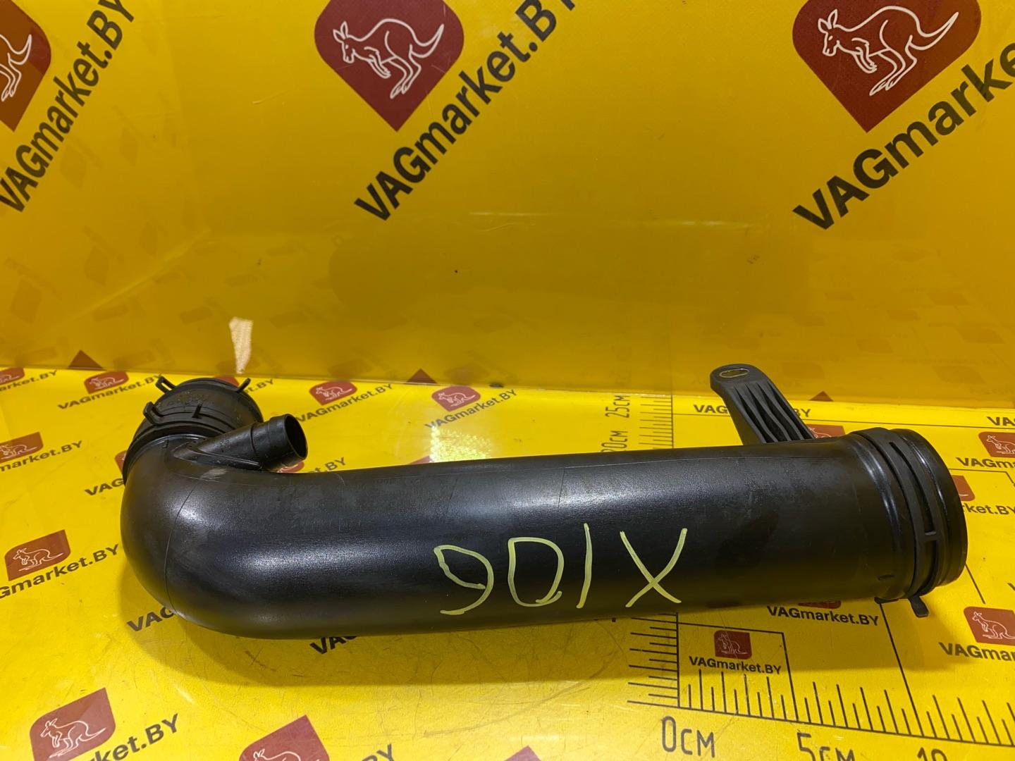 патрубок интеркулера Audi Q3 8U 2012, 2.0 л., бензин, 1K0129654AP - фото №5