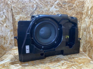 сабвуфер Porsche Macan 1 поколение 2016, 3.0 л., дизель, 95B035481B