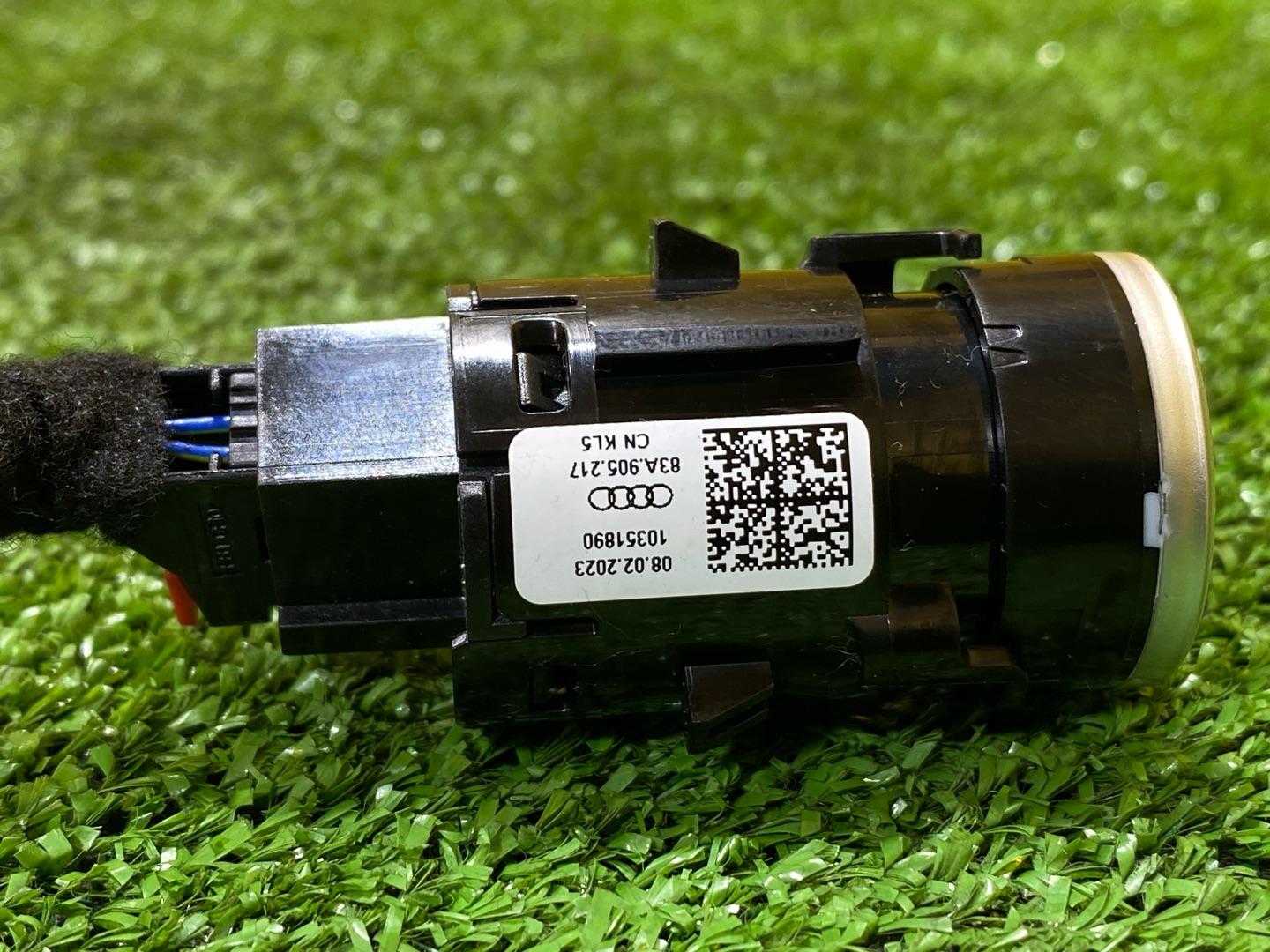 кнопка запуска двигателя Audi Q3 F3 2023, 2.0 л., бензин, 83A905217 - фото №4