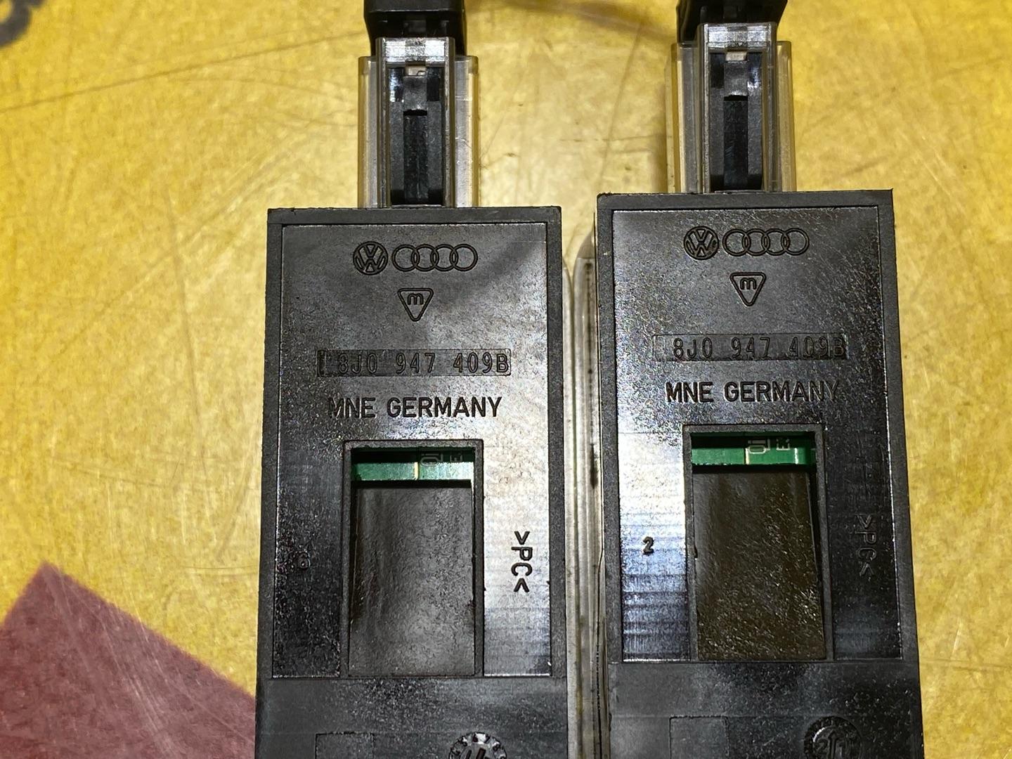 фонарь салона (плафон) Audi Q3 F3 2021, 2.0 л., бензин, 8J0947409B - фото №8
