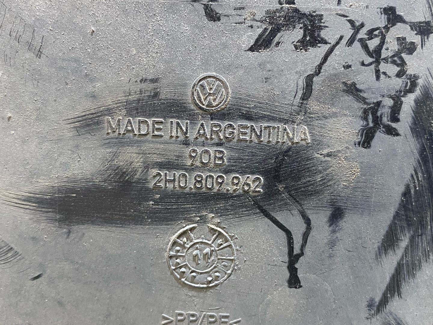 защита арок передняя правая (подкрылок) Volkswagen Amarok 1 поколение 2H 2012, 2.0 л., дизель, 2H0809962 - фото №6