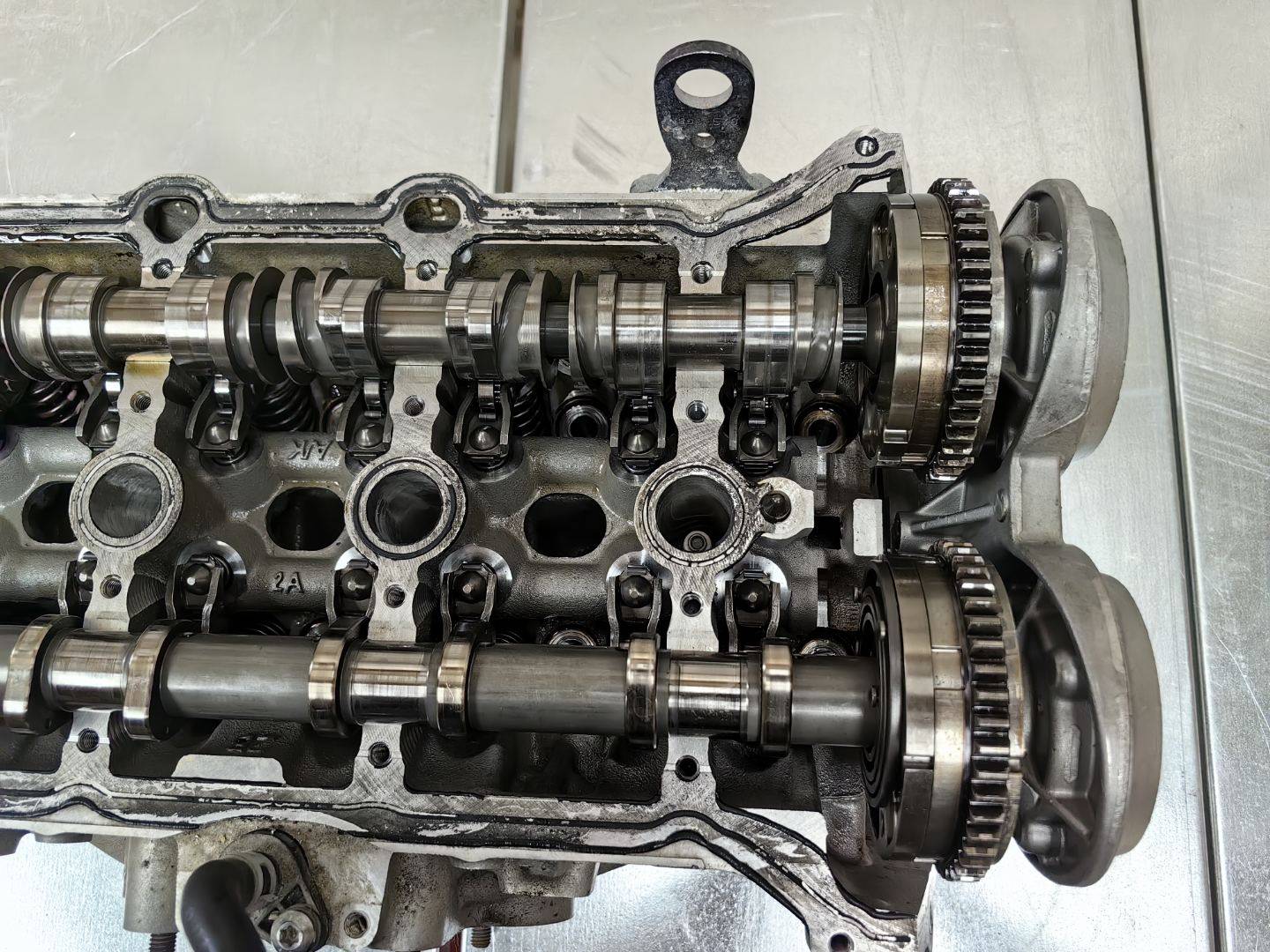 головка блока цилиндров Volkswagen Tiguan 2 поколение 2019, 2.0 л., бензин, 06L103064S - фото №17