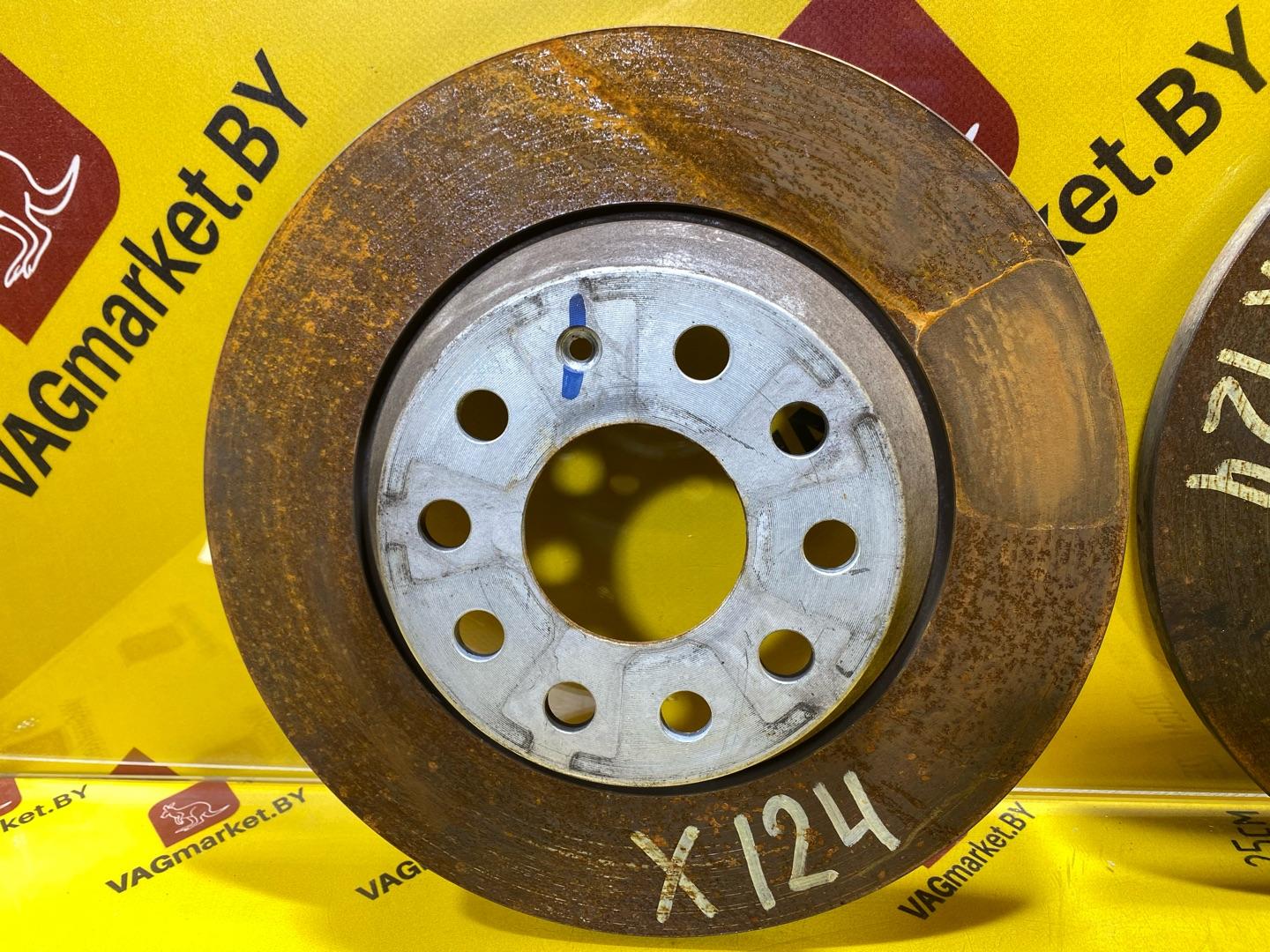 диск тормозной задний Audi Q3 F3 2021, 2.0 л., бензин, 3Q0615601A - фото №4