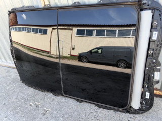 люк Volkswagen Golf Alltrack 7 поколение 2017, 1.8 л., бензин, 5G9877041C