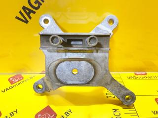 кронштейн КПП Audi A8 D5 2019, 3.0 л., дизель, 4N0399118A