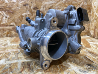 заслонка дроссельная Volkswagen Passat B8 2016, 2.0 л., дизель, 04L128063AA