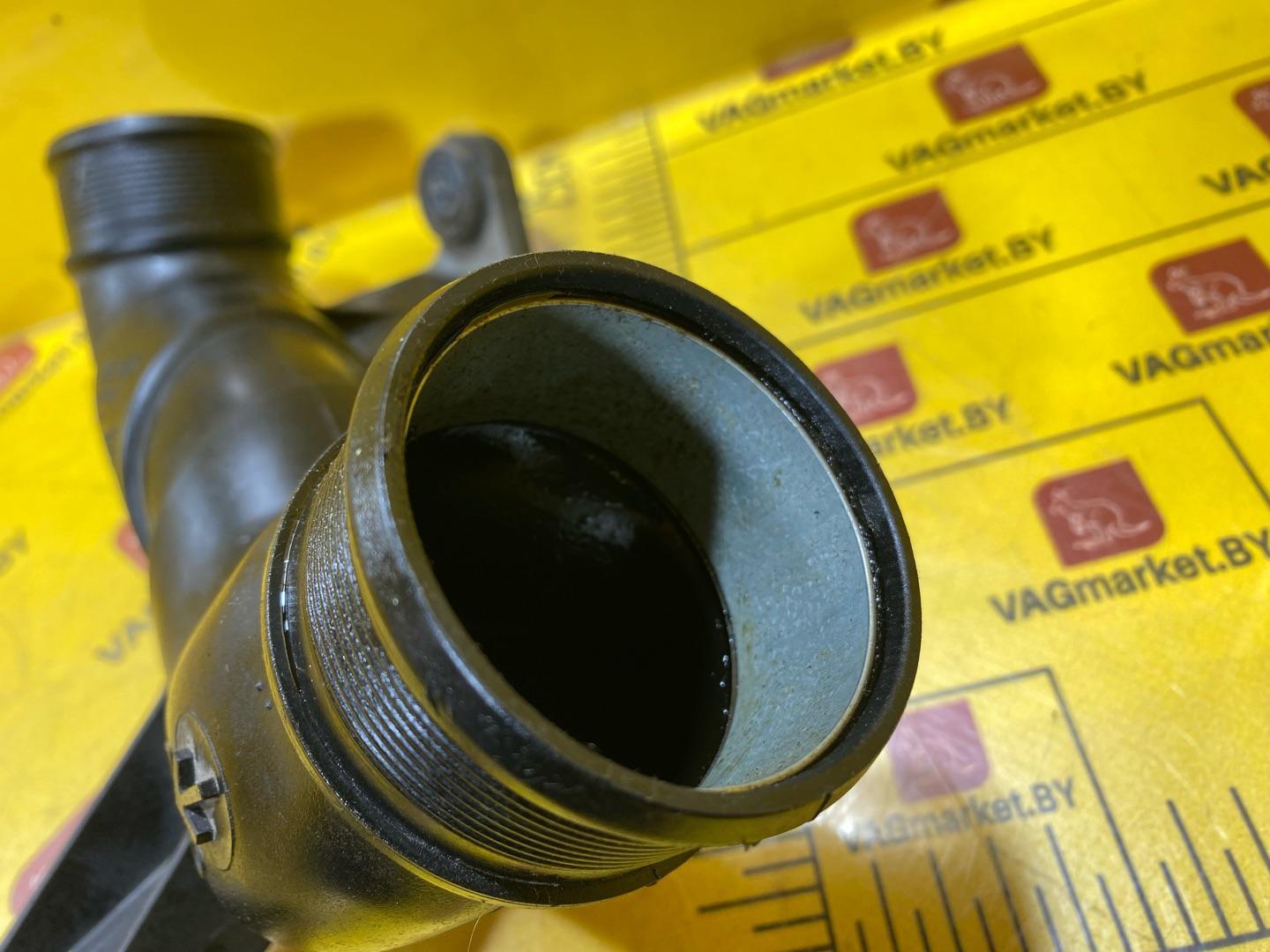 патрубок интеркулера Audi Q3 8U 2012, 2.0 л., бензин, 5N0145762BC - фото №5
