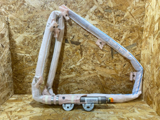 подушка безопасности боковая (шторка) Porsche Macan 1 поколение 2016, 3.0 л., дизель, 95B880741