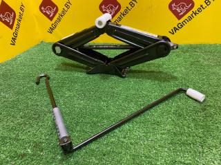 домкрат Audi A8 D5 2019, 3.0 л., дизель, 8W0011031E