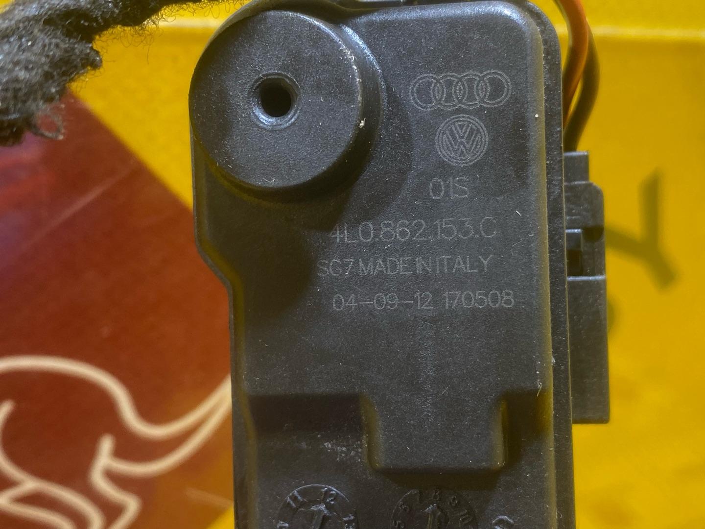 замок лючка топливного бака Audi Q3 8U 2012, 2.0 л., бензин, 4L0862153C - фото №6