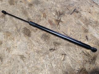 амортизатор крышки багажника (3-5 двери) Skoda Karoq 1 поколение 2019, 1.5 л., бензин, 57A827550B