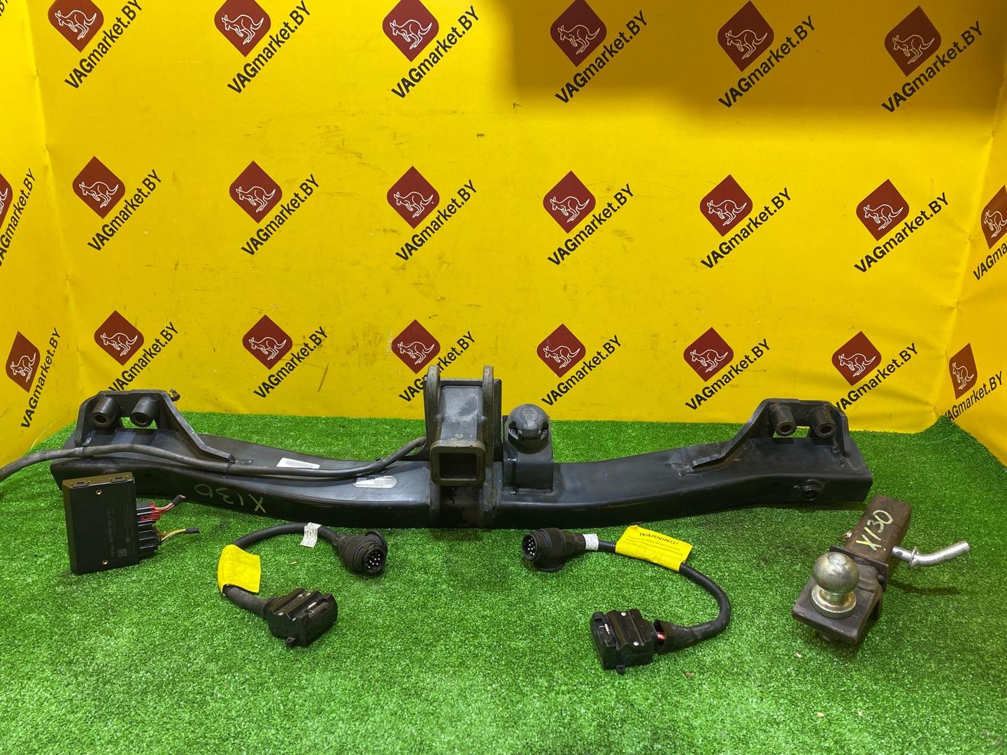 прицепное устройство (фаркоп) Audi Q7 4L [рестайлинг] 2014, 4.2 л., дизель, 4L0803921AE, 4L0803921AF