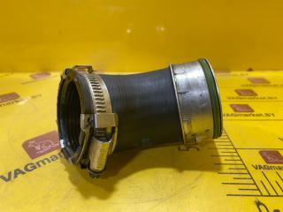 патрубок интеркулера Audi Q7 4L [рестайлинг] 2013, 3.0 л., дизель, 7L6145943B