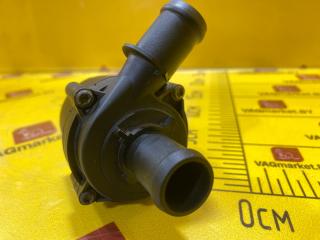 насос антифриза дополнительный Volkswagen Caddy 4 поколение 2016, 1.4 л., бензин, 5Q0965567