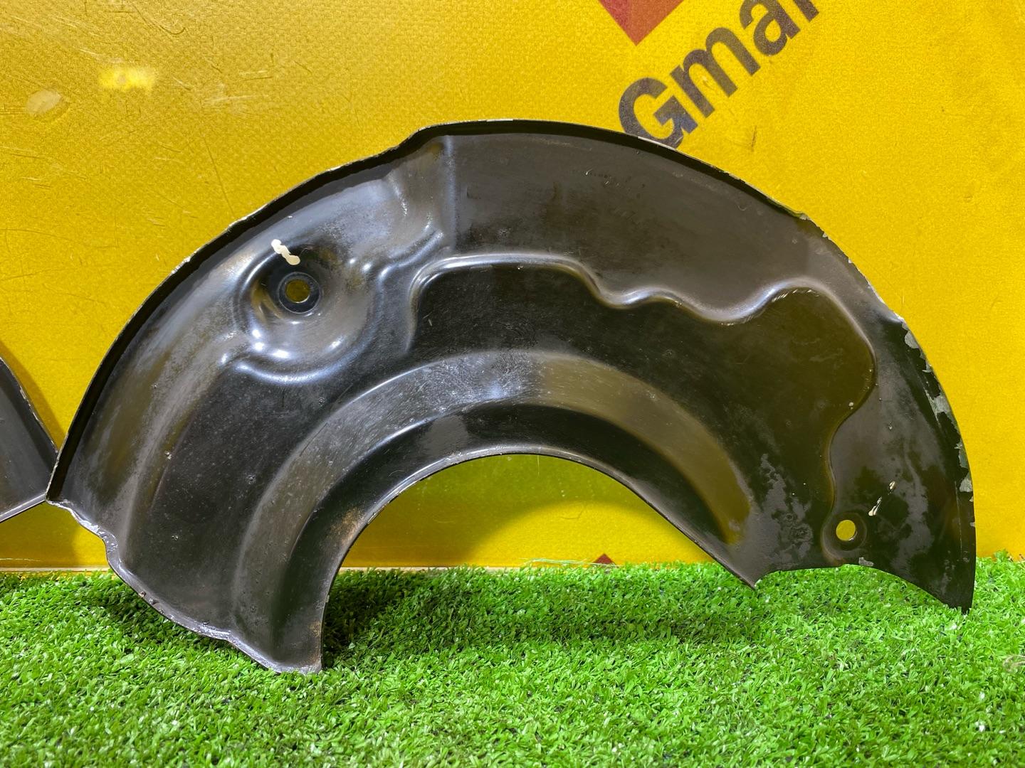 защитный кожух тормозного механизма Volkswagen Amarok 1 поколение 2H 2012, 2.0 л., дизель, 2H0615311B, 2H0615312B - фото №6