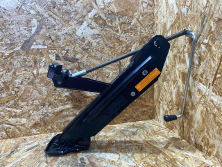 домкрат Audi Q7 4L [рестайлинг] 2014, 3.0 л., дизель, 4L0011031E