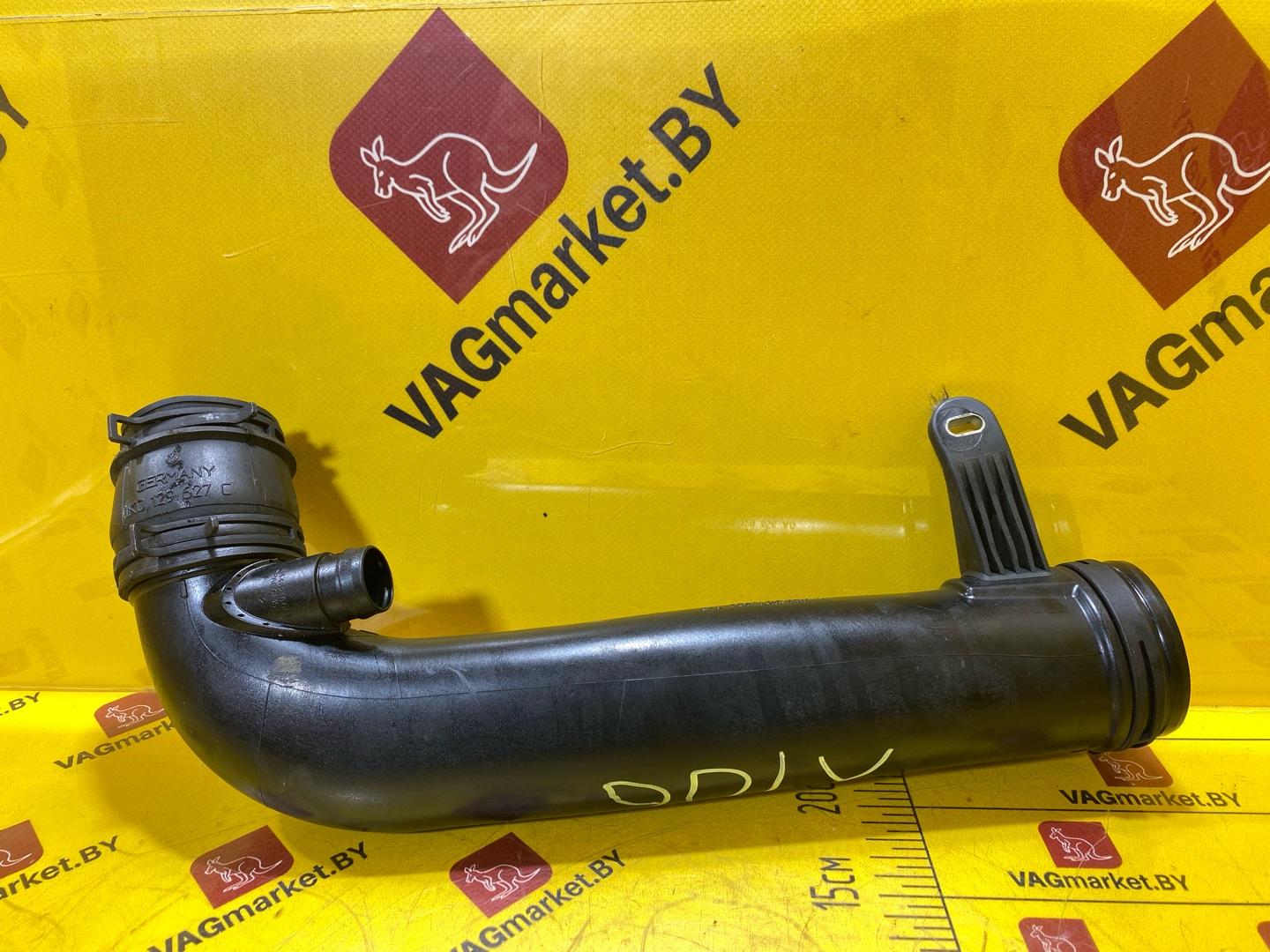 патрубок интеркулера Audi Q3 8U 2012, 2.0 л., бензин, 1K0129654AP