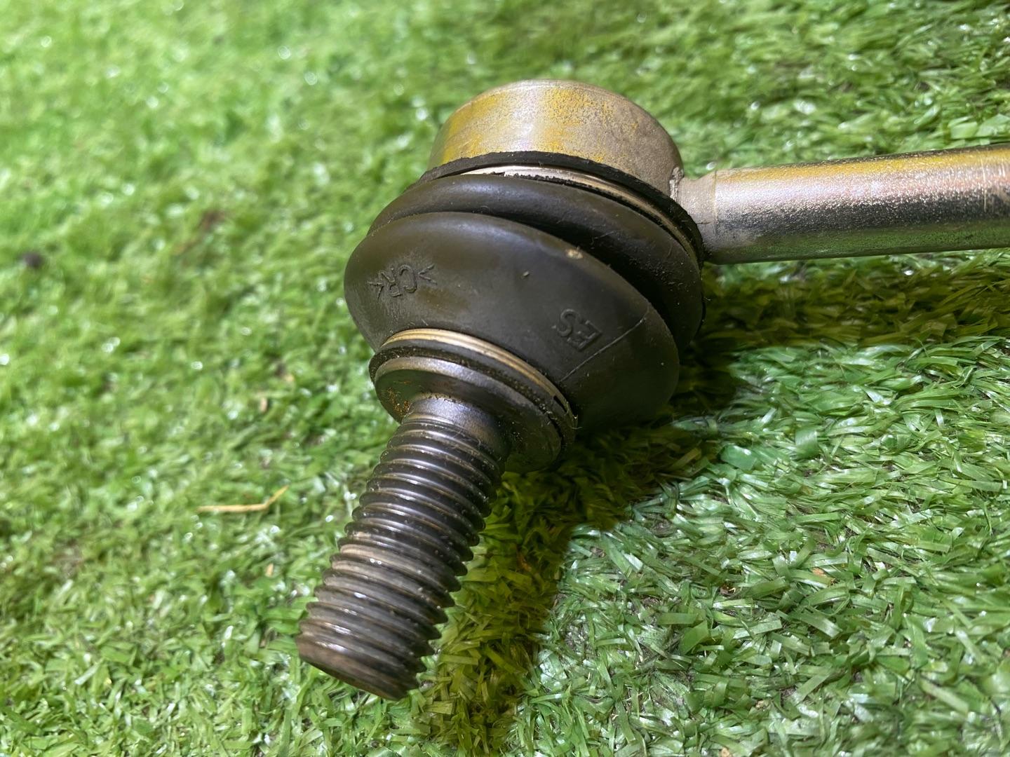 стойка стабилизатора Volkswagen T-Roc 1 поколение 2022, 2.0 л., бензин, 5Q0411315A - фото №9