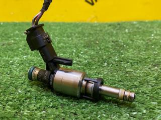 форсунка Skoda Octavia 3 поколение (A7) 2016, 1.8 л., бензин, 06L906036J