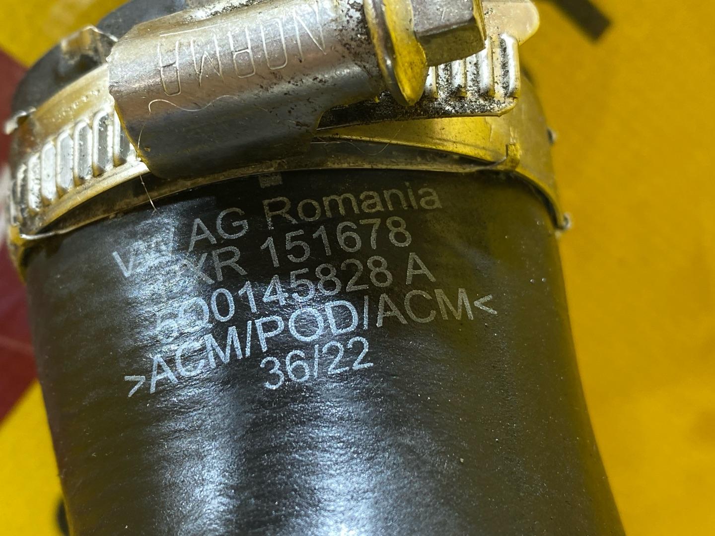 патрубок интеркулера Volkswagen T-Roc 1 поколение 2022, 2.0 л., бензин, 5Q0145828A - фото №7