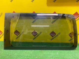 стекло кузовное боковое левое Volkswagen Caddy 4 поколение 2016, 1.4 л., бензин