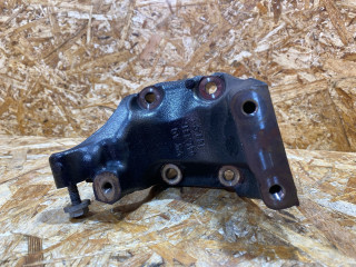 кронштейн (крепление) Audi Q5 FY 2018, 2.0 л., дизель, 04L131159C