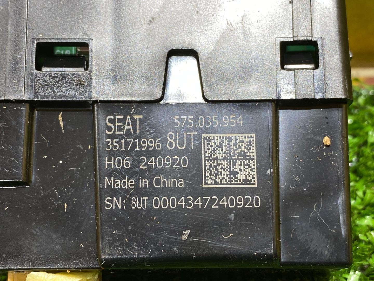 разъем AUX / USB Audi Q3 Sportback F3 2021, 2.0 л., бензин, 575035954 - фото №7