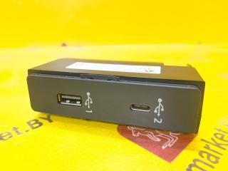 разъем AUX / USB Audi Q3 F3 (2018 - 2026), 83A035736