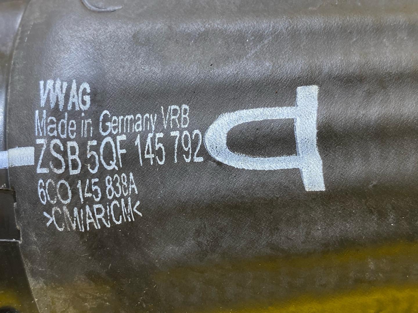 патрубок интеркулера Audi Q3 F3 2021, 2.0 л., бензин, 6C0145838A - фото №6