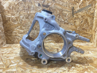 кулак задний правый Porsche Macan 1 поколение 2016, 3.0 л., дизель, 95B505432BY