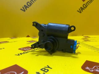 моторчик заслонки печки Audi Q7 4L [рестайлинг] 2014, 3.0 л., дизель, 7L0907511AH