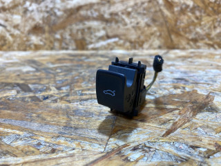 кнопка открытия багажника Volkswagen Passat B8 2016, 2.0 л., дизель, 3G0959831
