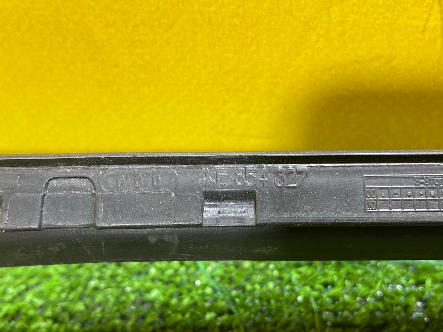 молдинг лобового стекла Audi e-tron Sportback 1 поколение 2020, электро, 4KE854327 - фото №5