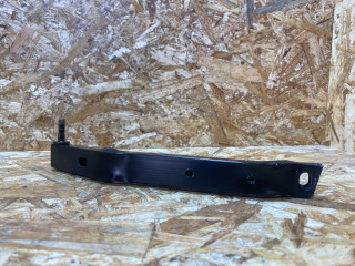 кронштейн (крепление) Porsche Macan 1 поколение 2016, 3.0 л., дизель, 95B805527