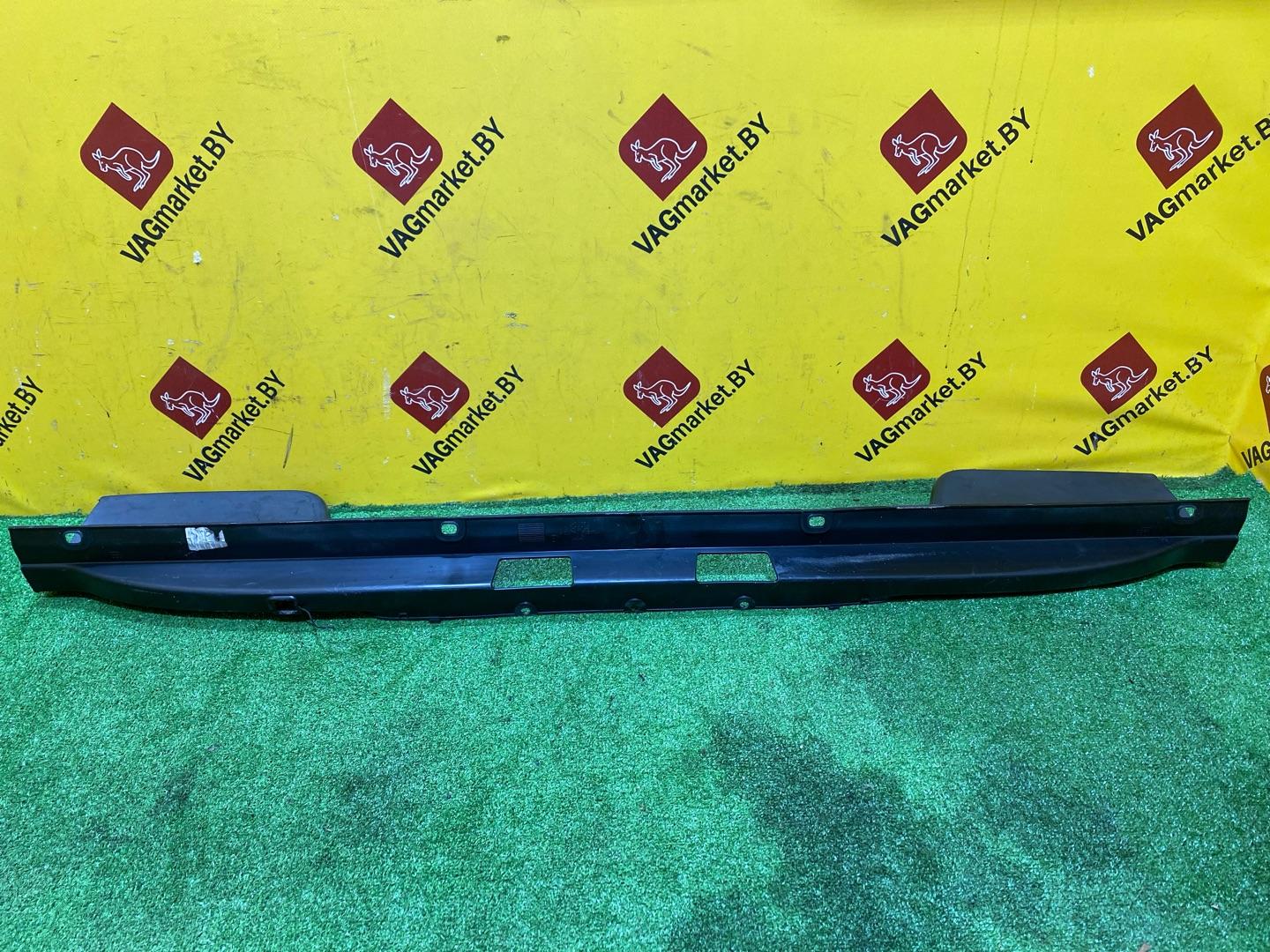 подножка Volkswagen Amarok 1 поколение 2H 2012, 2.0 л., дизель, 2H7807943