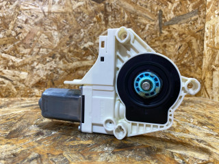 моторчик стеклоподъемника задний левый Audi Q7 4L [рестайлинг] 2014, 3.0 л., дизель, 8K0959801A