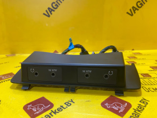 разъем AUX / USB Audi Q7 4L [рестайлинг] 2014, 3.0 л., дизель, 4L0863915B, 4L0035599, 4L0035600