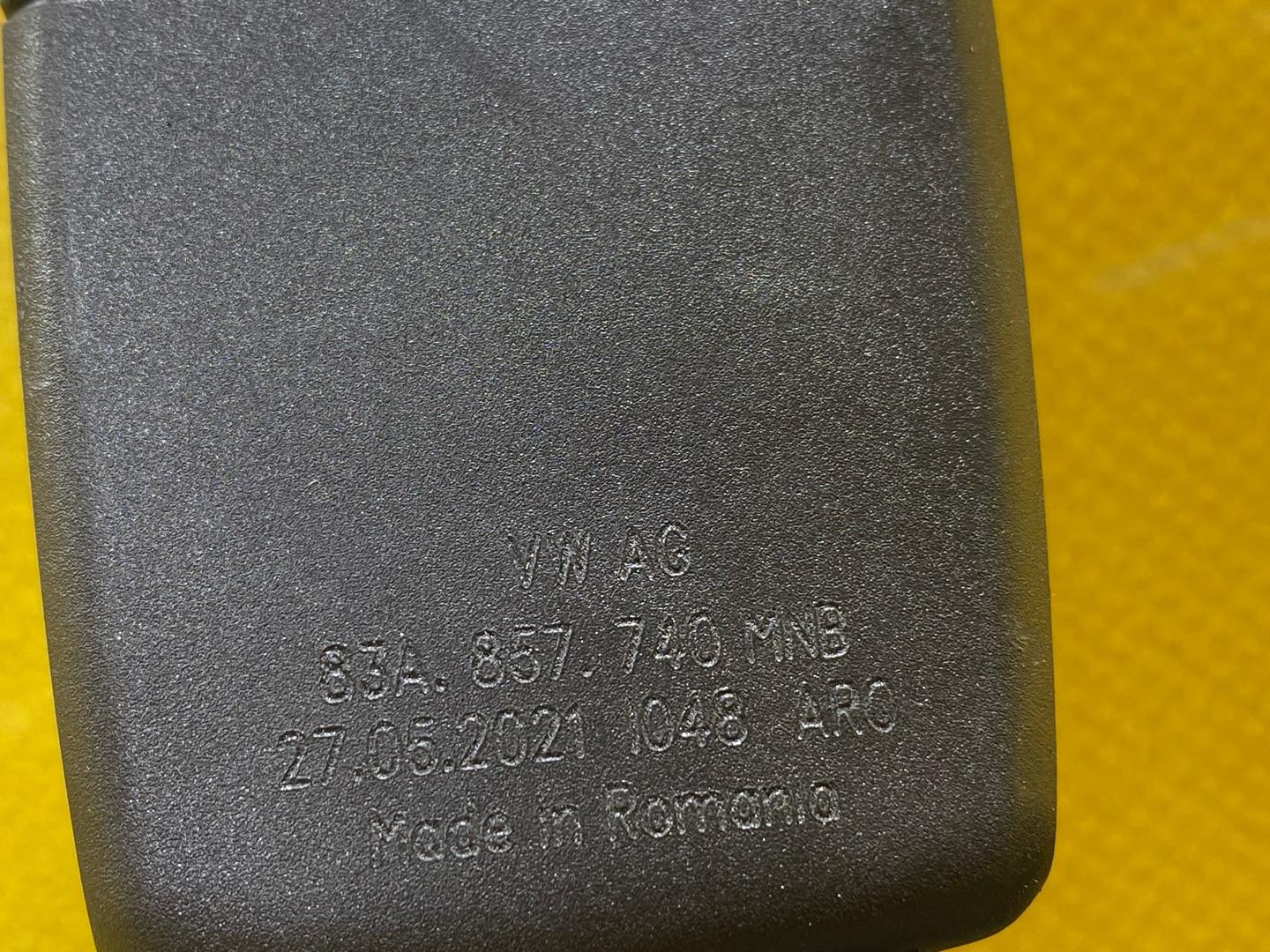 замок ремня безопасности Audi Q3 F3 2021, 2.0 л., бензин, 83A857740 - фото №6