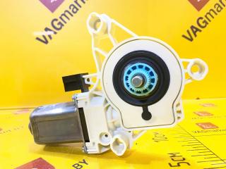 моторчик стеклоподъемника Audi A8 D5 2019, 3.0 л., дизель, 4K0959801