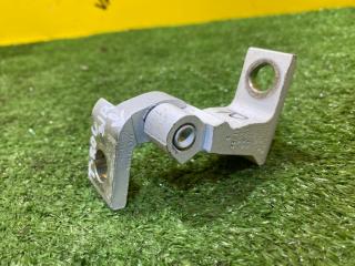 петля двери Volkswagen T-Roc 1 поколение 2022, 2.0 л., бензин, 8X0831404E