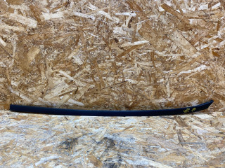 молдинг лобового стекла Audi Q7 4L [рестайлинг] 2010, 3.0 л., дизель, 4L0854328