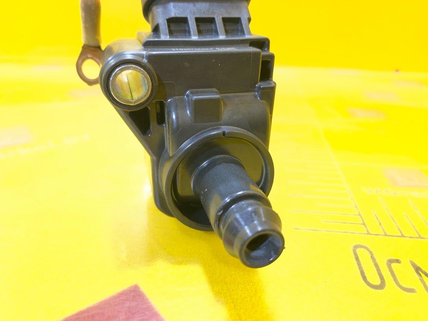 катушка зажигания Audi Q3 F3 2021, 2.0 л., бензин, 06L905110K - фото №6